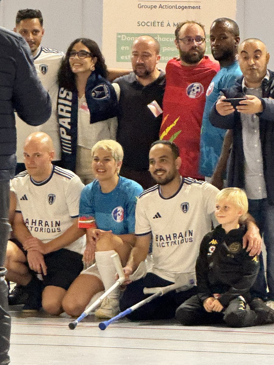 thierryfroment's tweet photo. Ce soir à #VilleneuveLaGarenne une rencontre historique entre @EFFP11 et l’équipe Amputés du @ParisFC 
De l’engagement, de l’inclusion, la vraie, du sport, des gamins fous de joie et d’admiration pour tous et toutes,
Un bonheur de ouf … oui de ouf 

La vie ‼️💪⚽️🚀 https://t.co/Ga3QUEVwOi