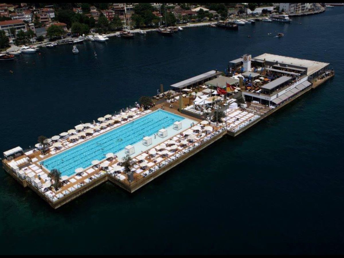 جزيرة للبيع بـ 80 مليون يورو