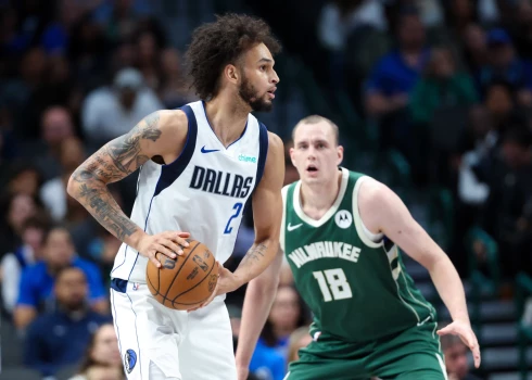 Milvokī "Bucks" komanda atlaidusi Anžeju Pasečņiku, ziņo Šems Čaranija.