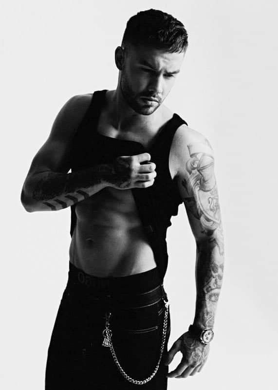 Aquí tienen. 
Fotos del cuerpo de Liam Payne.