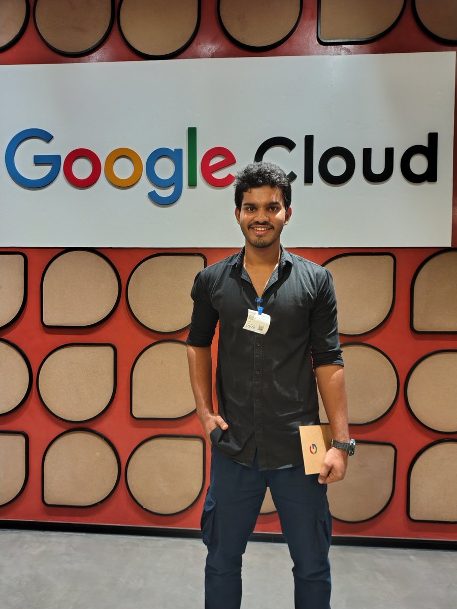 abhisheks_twt_'s tweet photo. Had an amazing day at the Google office today attending a fascinating meetup! 🚀 Learned so much about #JSR381 and #VertexAI two powerful tools shaping the future of #MachineLearning and #AI Grateful for the opportunity to connect with brilliant minds #GoogleMeetup #AI
#ML #Java https://t.co/mpccqfdXMy