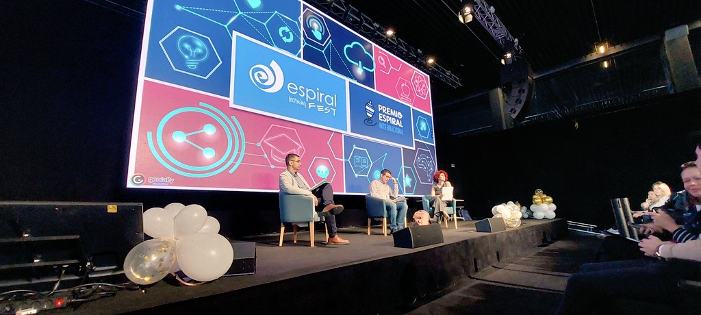 <a href="/PremioEspiral/">Premio Espiral</a> Un inmenso 💙 abrazo para toda la organización, ha sido un placer y un honor volver a estar en #PremioEspiral #PIE24 <a href="/PremioEspiral/">Premio Espiral</a> 

Felicidades 👏 por un magnífico  #EspiralLearningFest, mucha salud y a seguir por muchos años más...💪