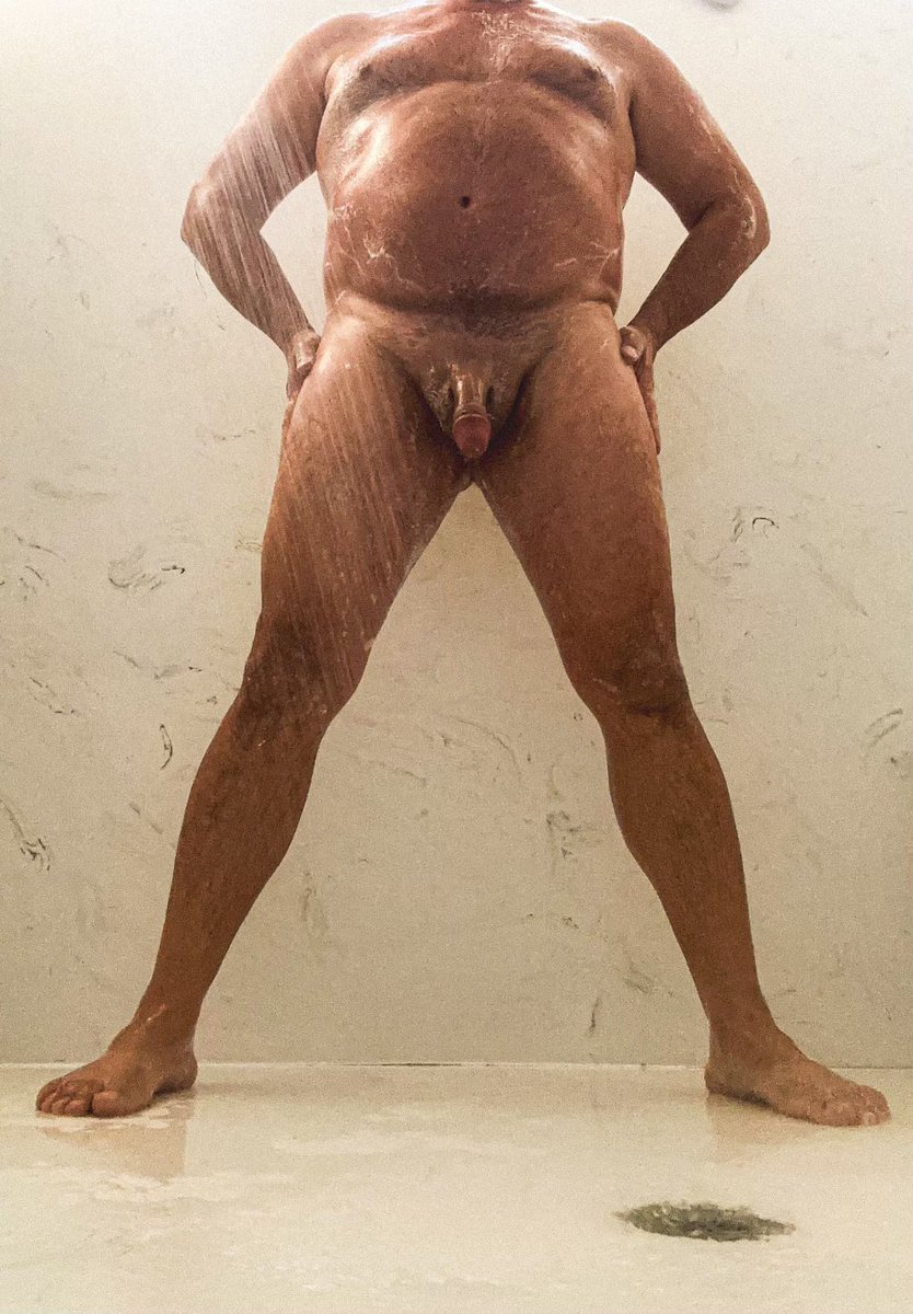 Ready for <a href="/_bendoverx/">bendoverx</a> to get home from work.  🍆💦 #naked #daddy #hotsex