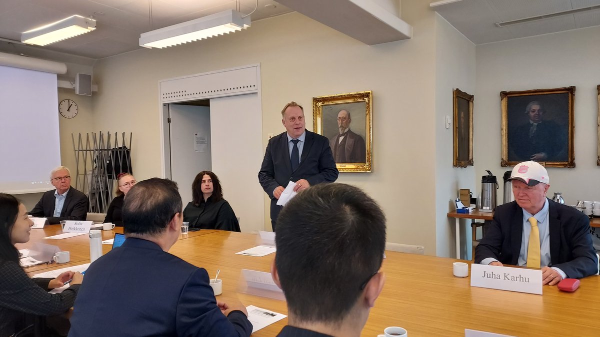 ChinaLawCenter's tweet photo. On 23 Sep 2024, the Center and @HelsinkiLaw  hosted the 12th Sino-Finnish Bilateral Seminar on Comparative Law with Chinese Academy of Social Sciences. This year's theme is "Law and Technology".
https://t.co/2PMvwOmP38
#chinalaw #comparativelaw #lawandtechnology https://t.co/prJdcd7UGV