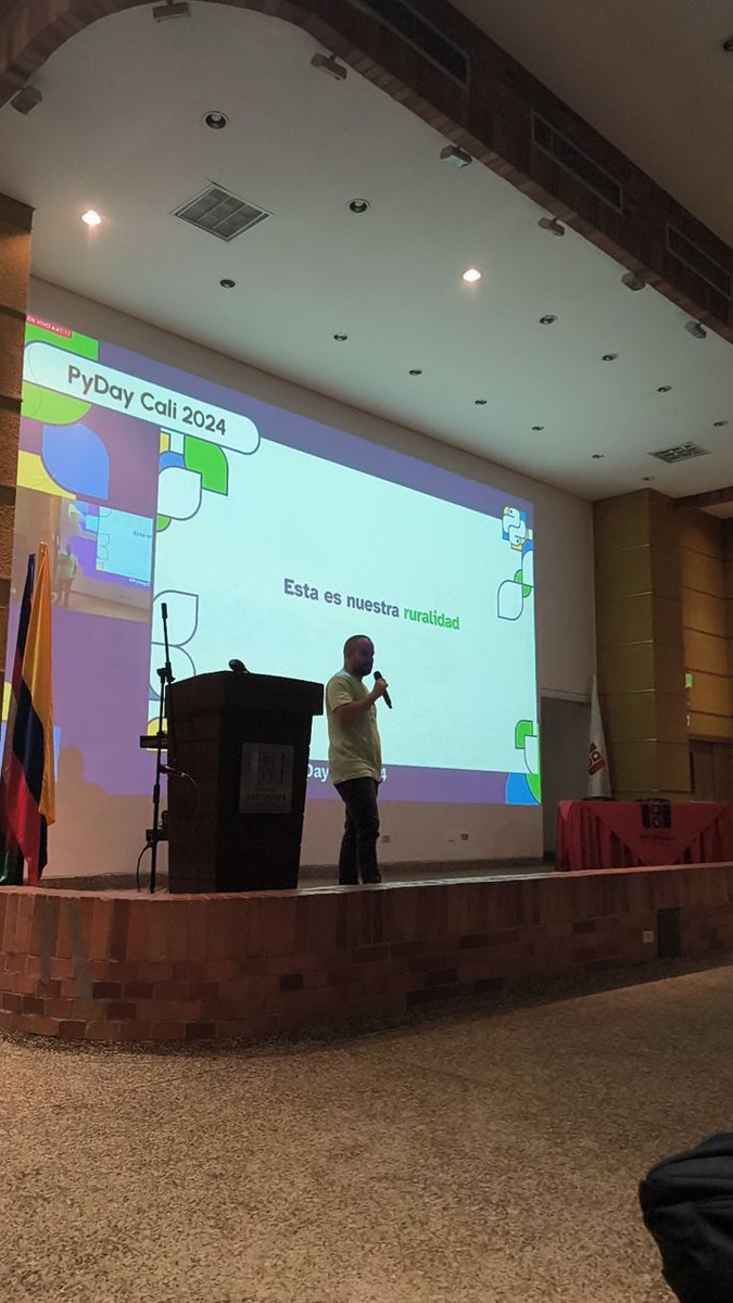 pythoncali's tweet image. TVWS para el desarrollo rural. En vivo y en directo Leonardo Vargas
buff.ly/4dVVj3l
#PyDayCali2024 #python #pythoncali