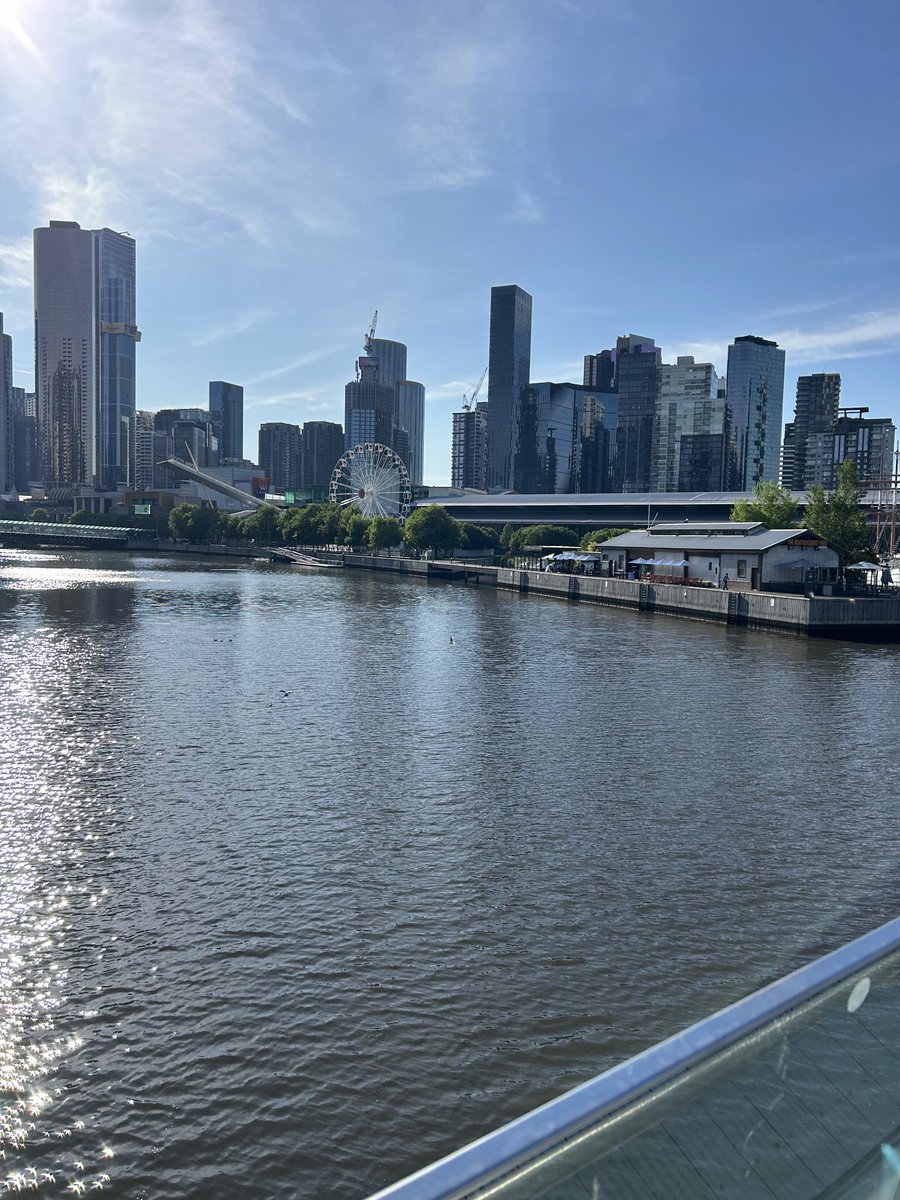I can’t think of a better place to celebrate #worldmenopauseday than #2024IMS in Melbourne. First day highlight - novel use of #precision-medicine to prevent #heart-disease