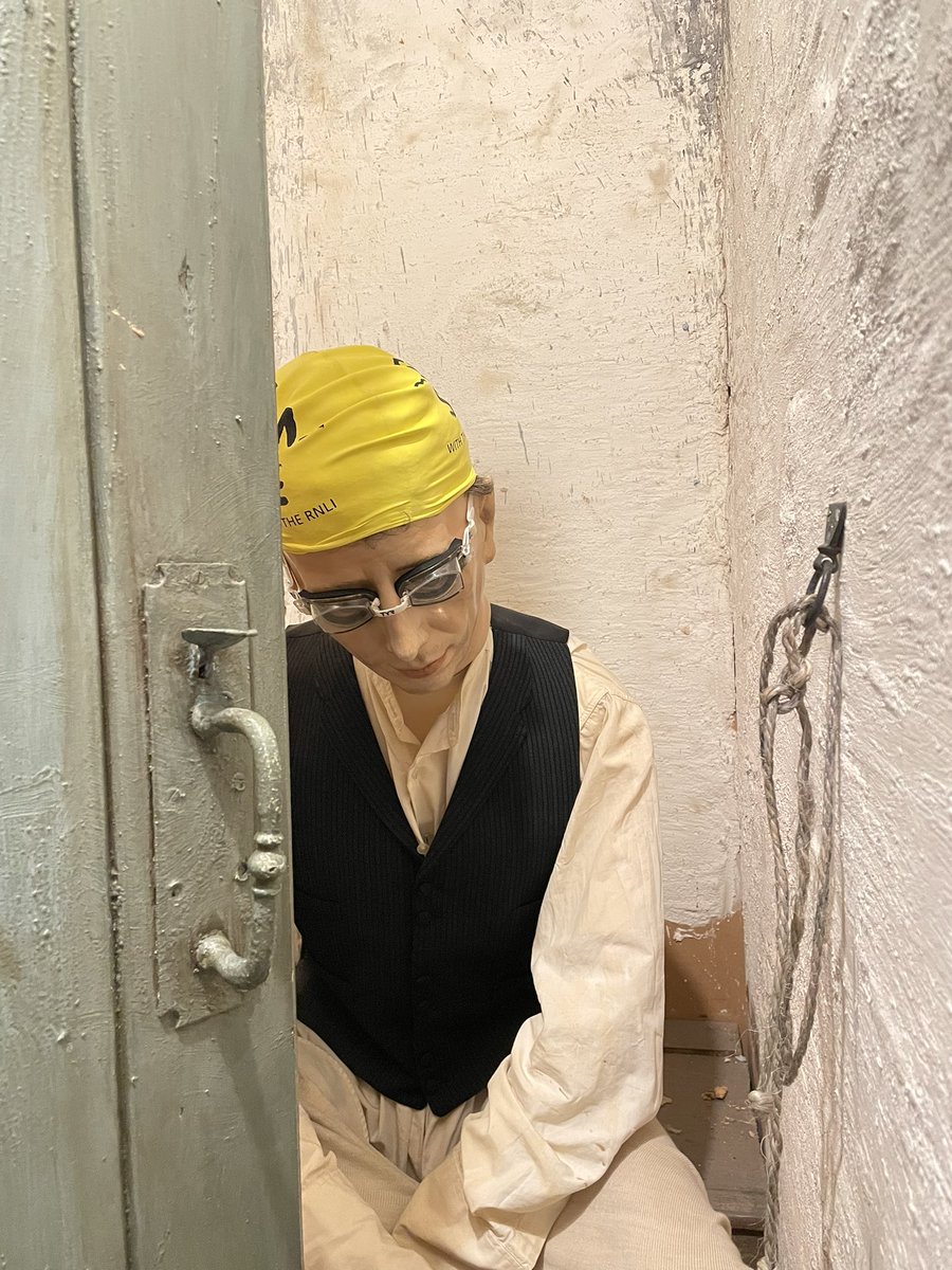 Hannah Mona(g)han (@hanniemona) on Twitter photo Afternoon wander into the museum today, <a href="/philmartin26/">HistoryGeek26</a> please shed some light on these bad boys and their new attire Afternoon wander into the museum today, <a href="/philmartin26/">HistoryGeek26</a> please shed some light on these bad boys and their new attire