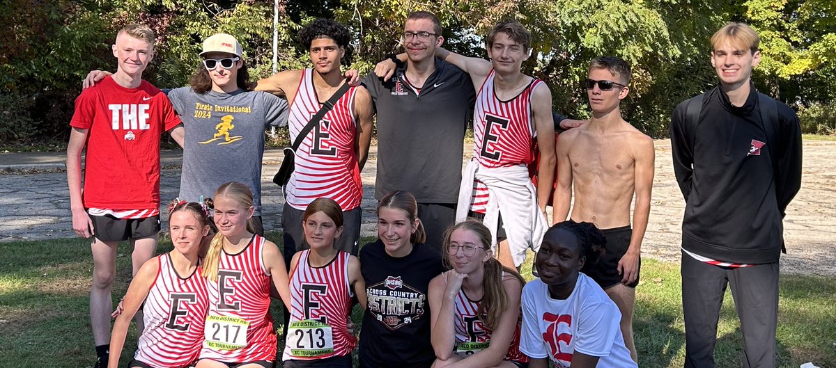 Congrats to Gavin Smith for qualifying to regional for the second year in a row. Also, we were so proud of everyone and the success we shared this season!