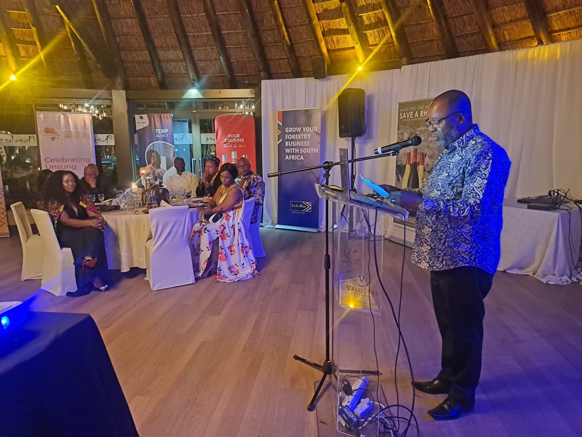 Tropics Business Summit (@tropicsbusiness) on Twitter photo Exciting evening at the Tropics Gala dinner as we welcomed special guest Sergio Macamo, who shared the wonders of Mozambique and left our delegates eager to visit. Perhaps a future location for the Tropics Business Summit? 😉😆 (hint hint <a href="/VeniciaGuinot/">Vénicia Guinot</a> ) Exciting evening at the Tropics Gala dinner as we welcomed special guest Sergio Macamo, who shared the wonders of Mozambique and left our delegates eager to visit. Perhaps a future location for the Tropics Business Summit? 😉😆 (hint hint <a href="/VeniciaGuinot/">Vénicia Guinot</a> )