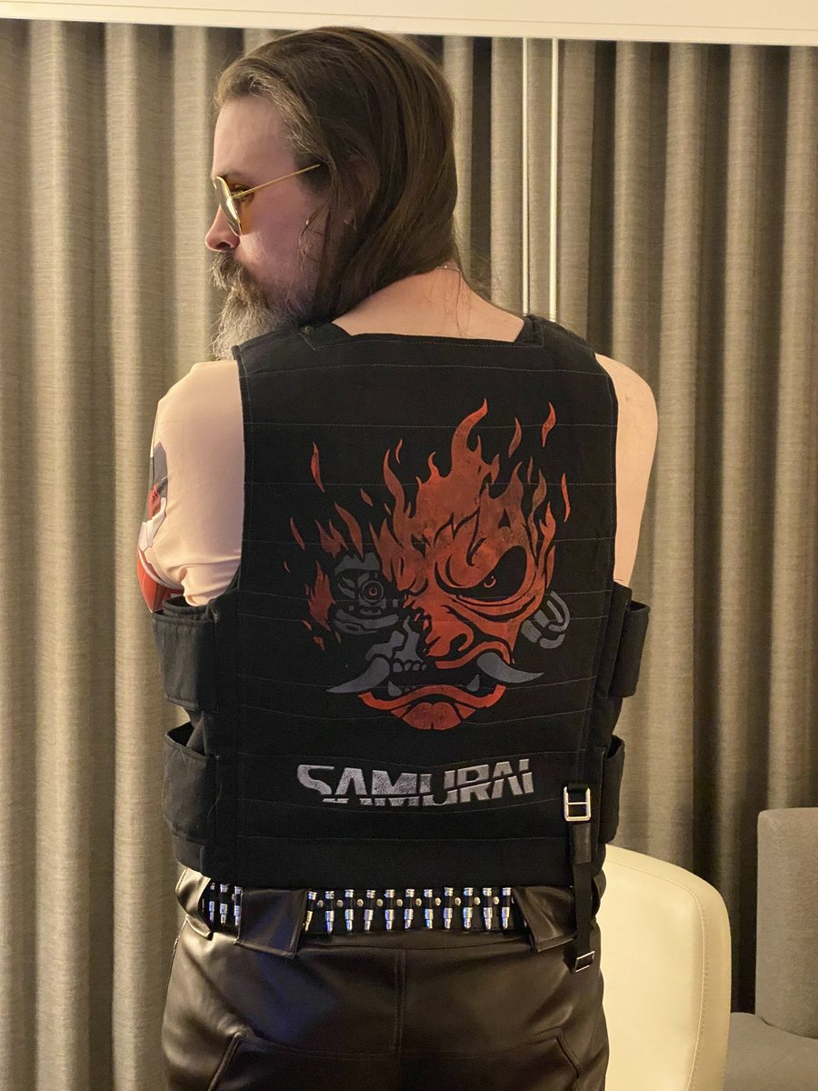 Cofu_'s tweet photo. My 1st ever cosplay! The fucking legend, Johnny Silverhand! #cyberpunk2077 #simcosplay https://t.co/0vkDrOKR5B