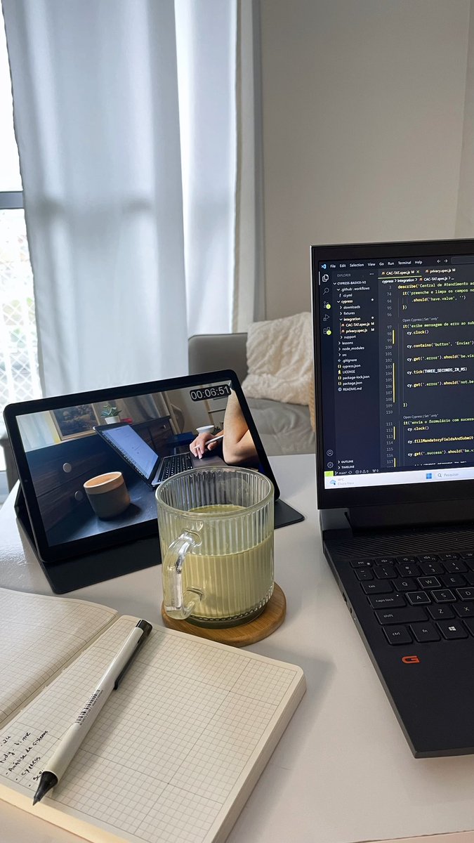 sawakogi's tweet image. time-lapse study with me 🌧️🍵👩🏻‍💻 #studytwt #studytech