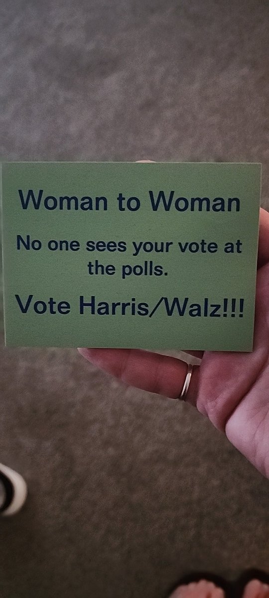 arlenejames's tweet photo. @442WinterBliss @sfpelosi @MassMediaEnjoyr I was handed this post it pack the other day, can't wait to use it! https://t.co/4N20Kv14fa