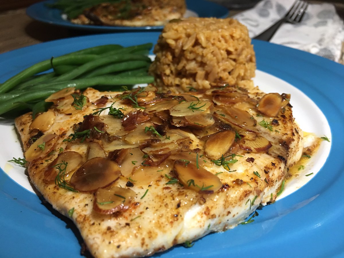 clubfoody1's tweet photo. Today is National #NutDay 🥜
Sole Almondine... a quick & delicious recipe! 🐟
(check out my next post👆 & the previous ones 👇 for more nut recipes😋)
#YouTube 📽️: https://t.co/V3ZSzILqnq
#RECIPE ➡️: https://t.co/dSlTgaWBqf
@EventGuideToday @DiningGuide2Day https://t.co/Oca1hx62iL
