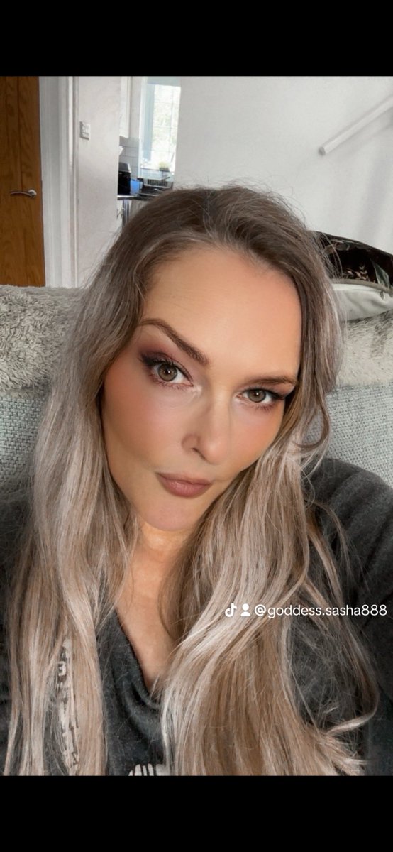 Goddess Findom Send Tribute
I’m waiting to control you!