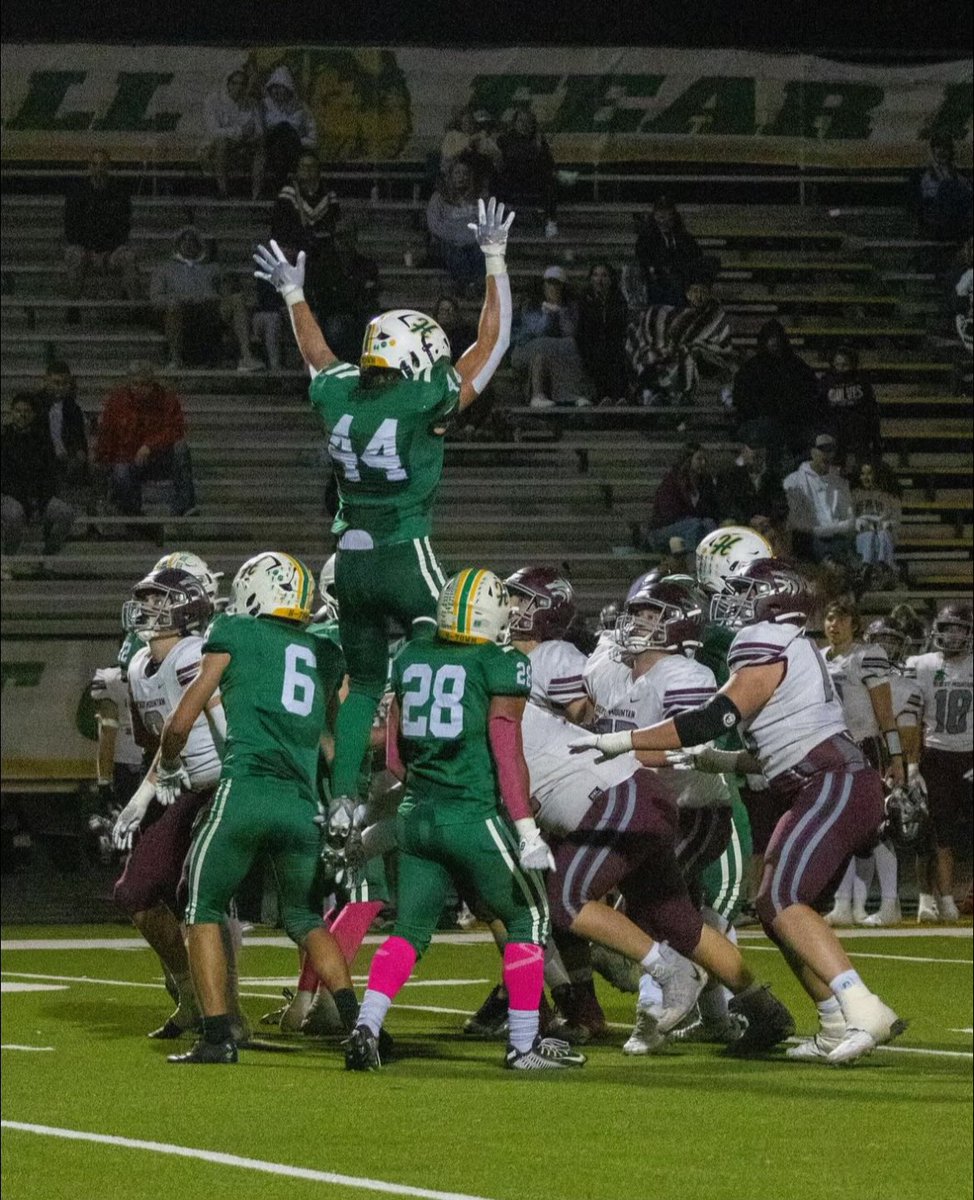 This dude <a href="/JaydenRidleyAZ/">Jayden Ridley</a> is a ridiculous athelete.