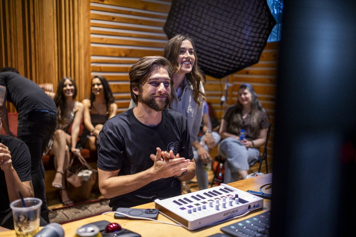 Conquista Sessions tweet media