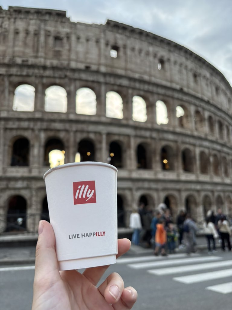 imGretaas's tweet photo. Choose Illy, live Happilly ☕️❤️

@illycaffe @illyIT #TriesteWorldwide #bestcoffee #ProudTrieste #Trst https://t.co/t9TgZZPPIT