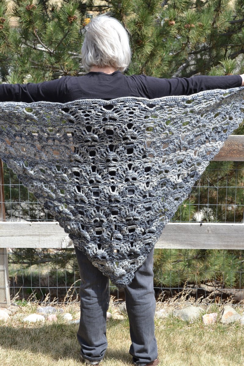 Crocheted "Lost Souls" Skull Shawl
etsy.com/shop/MountainM… via <a href="/Etsy/">Etsy</a> #skullshawl #skull #shawl #crocheted #gray #cream #goth #wrap #scarf #outerwear #handmade #crochet #cape #womens #girls #teenage #grey