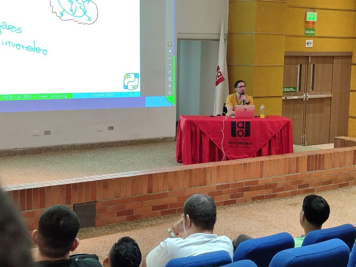 pythoncali's tweet image. GreenComputing en la época de los modelos masivos de IA. En vivo y en directo Carlos Sierra
buff.ly/4dVVj3l
#PyDayCali2024 #python #pythoncali