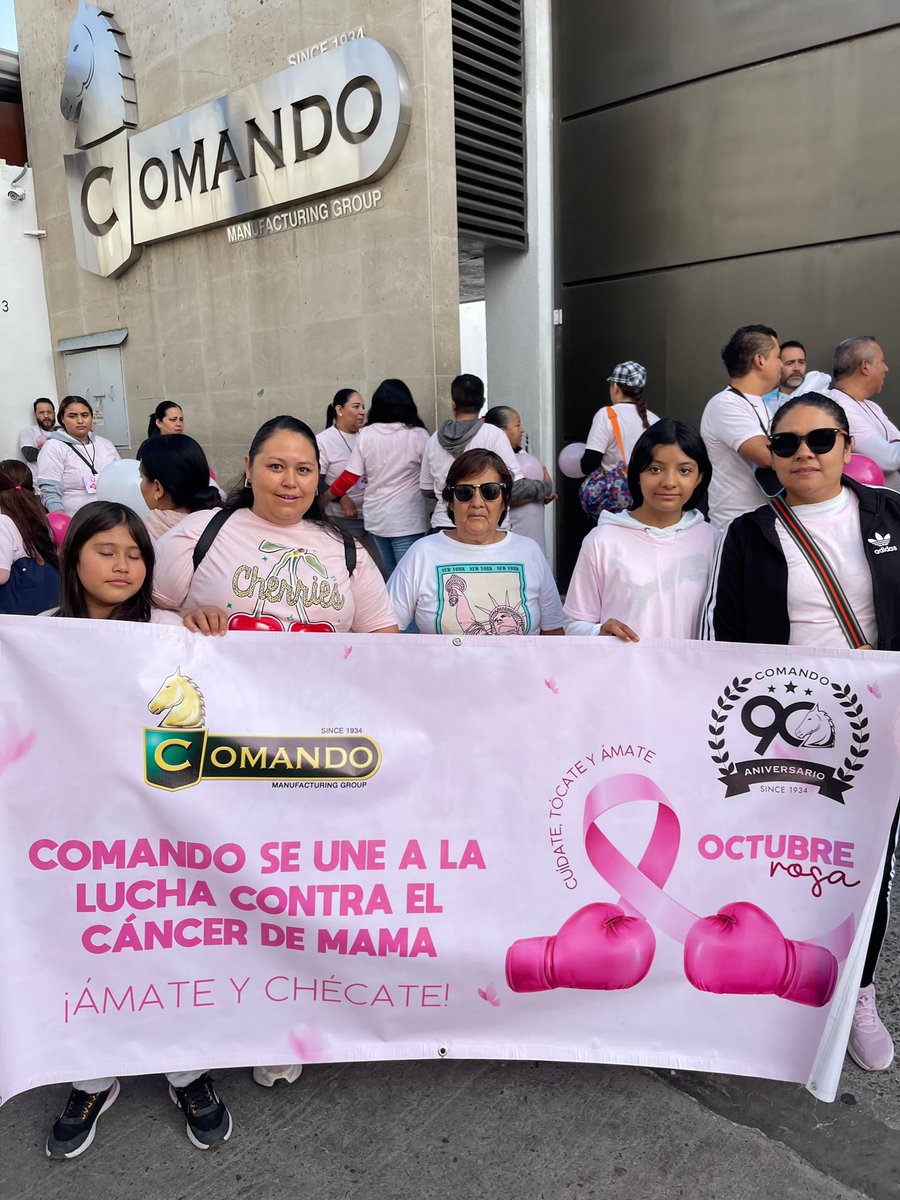 abugaberjose's tweet photo. @CalzadoComando marchando por el Día mundial contra el cancer de mama, felicidades equipo, siempre presente !!! https://t.co/bkqHrCFUIO