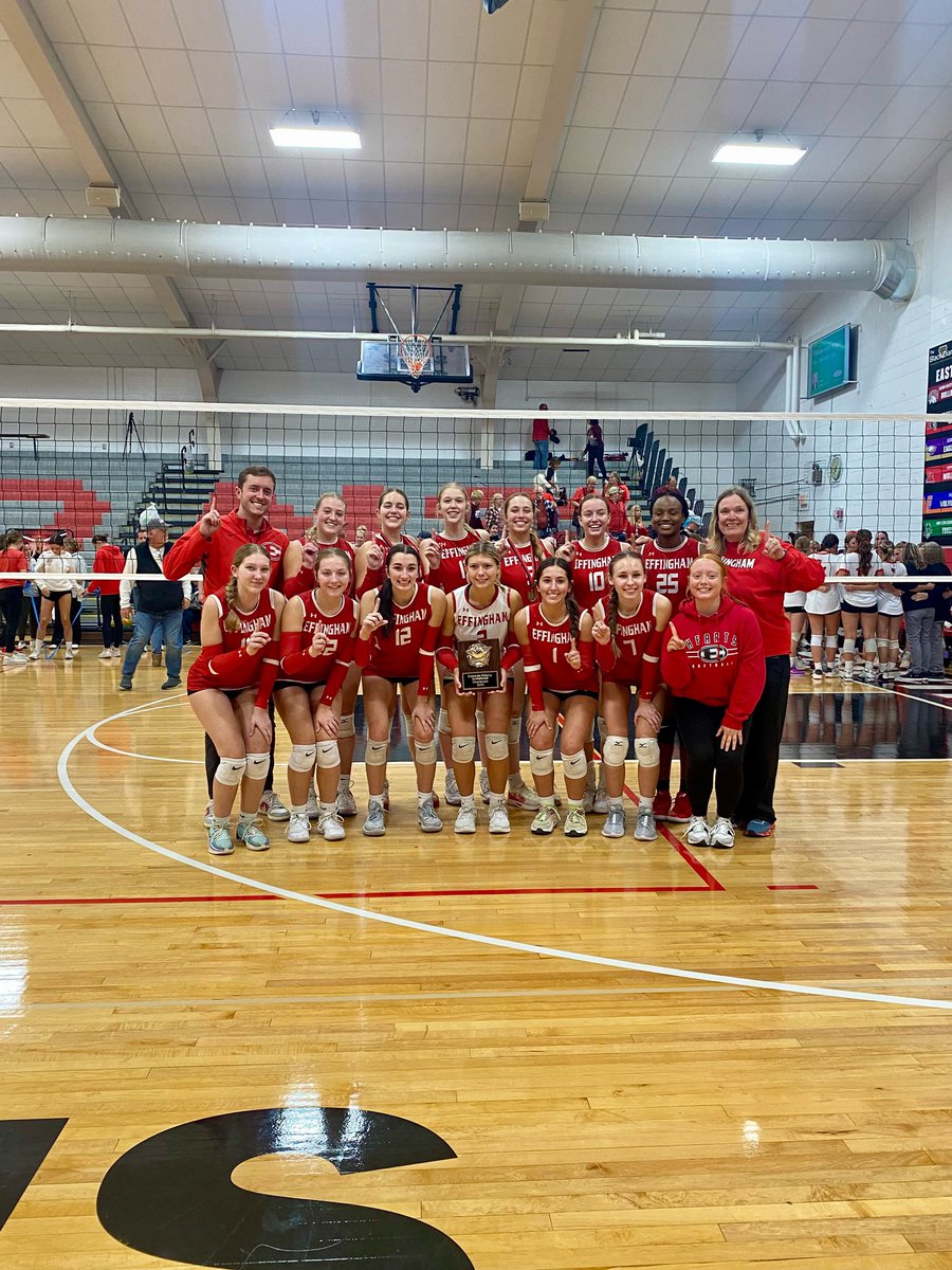 SidneyDonald25's tweet photo. Got All Tourney Team and Won the Tournament!!!!❤️‍🔥🏐 Can’t wait for post season! https://t.co/YY1a7dltfI