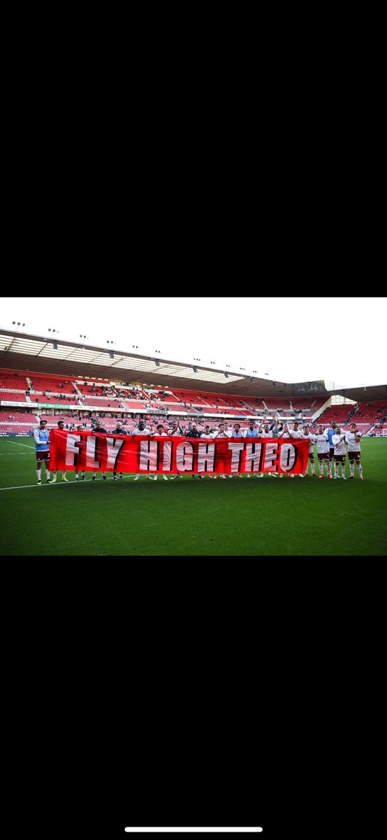 yuhirakawa1314's tweet photo. A big thank-you to the fans for their great support.
I’m very happy to contribute towards today’s big three points, and score my first goal for City.
I want to dedicate today’s goal to the gaffer and his family.
See you again soon!🔴⚪️

#bristolcity #7 https://t.co/QhMlHlkjmS