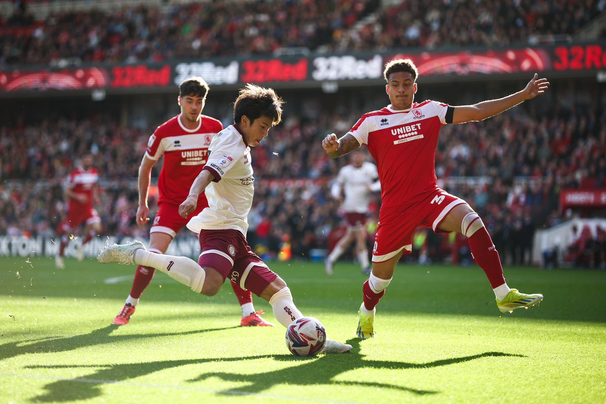 yuhirakawa1314's tweet photo. A big thank-you to the fans for their great support.
I’m very happy to contribute towards today’s big three points, and score my first goal for City.
I want to dedicate today’s goal to the gaffer and his family.
See you again soon!🔴⚪️

#bristolcity #7 https://t.co/QhMlHlkjmS