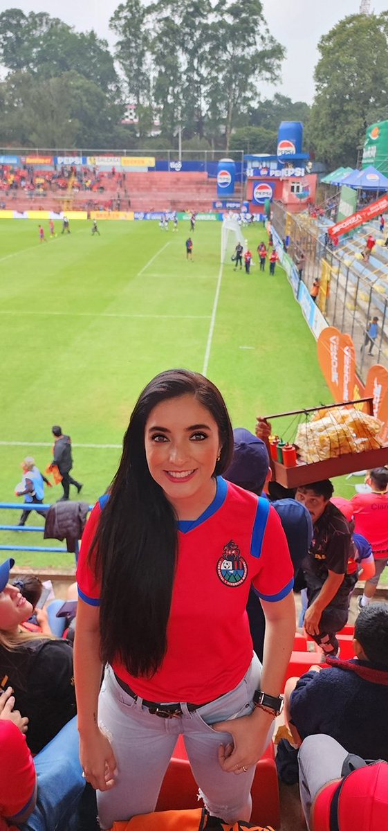 mariastamarina's tweet photo. 3 a 0 municipal  vs mixco https://t.co/cv7X5q8IHU