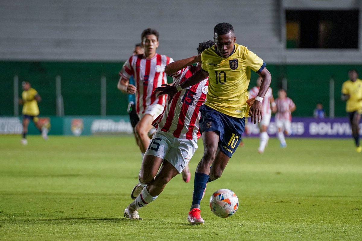 ECUAGOL's tweet photo. 60’ Últimos minutos del partido.

#Ecuador 0 - 0 #Paraguay #CONMEBOLSub15 #Ecuagol https://t.co/fJifxGQZ1U