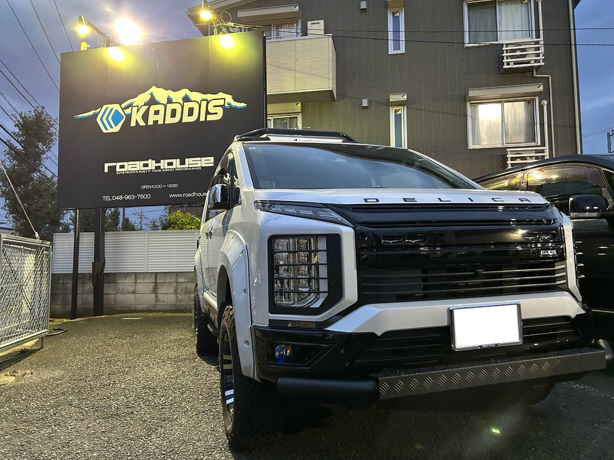 JapanTdi's tweet photo. 昨日、ロードハウス様(@JapanRoadhouse )のイベントのDDS27にて取付致しました!!
試乗からのご購入でした(*´ω`*)
試乗も無料でできますのでお気軽のお声かけくださいませ(*'▽')
#DDS27 #サブコン #馬力アップ #デリカ #デリカD5 #三菱 #ZERO1000 #パワーチャンバー https://t.co/1txxYd1co8