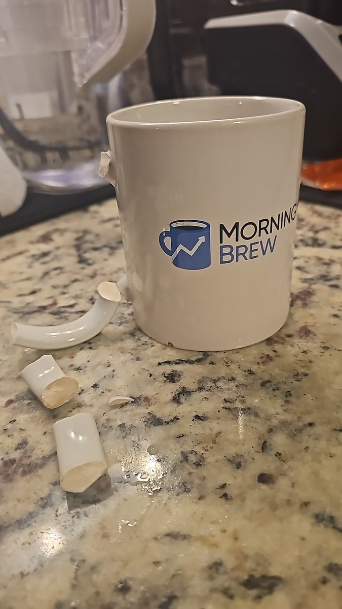 PastranL's tweet photo. It's the end of an era @MorningBrew ... Such a sad day! After so many newsletters... https://t.co/zjtkGNclZZ
