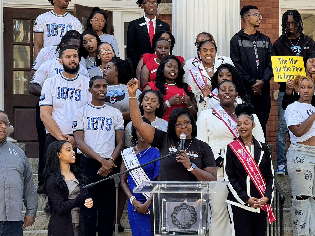 RevDrBarber's tweet photo. Our ancestors did more with less. Now, with education, technology, and each other, we have the power to be the swing vote that changes the course of history. Let’s rise up and make our voices heard! #WeAreTheSwingVote #MoreWithMore https://t.co/FYaGouGPjH