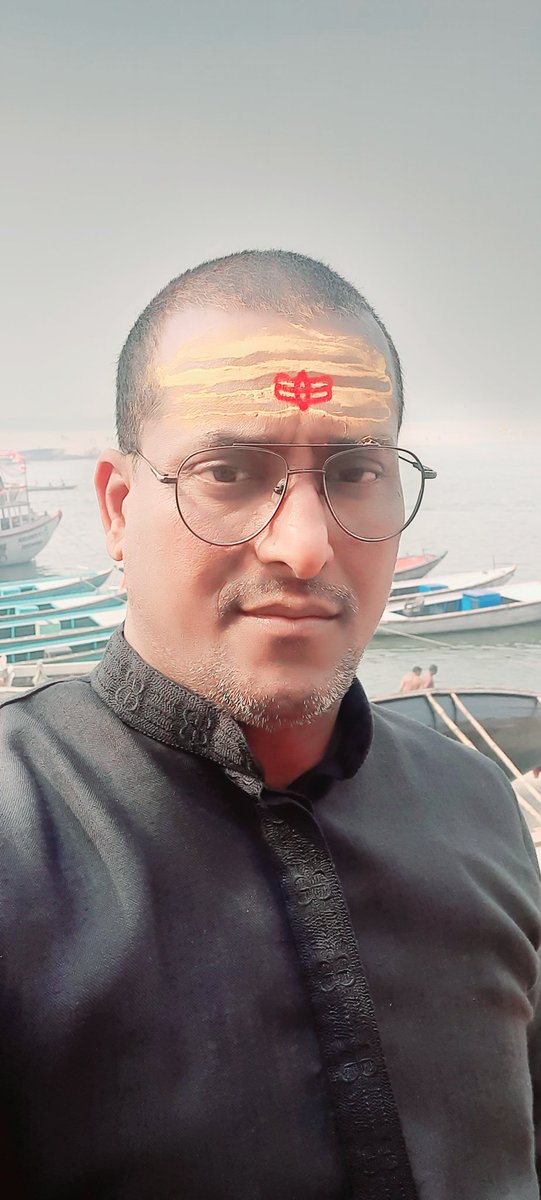 vijaybst's tweet photo. मरम्मत ज़मीर की इसलिए जरुरी है जनाब,
ताकि,

आप उम्र भर खुद से भी नज़रें मिला सके...
शुभ प्रभात https://t.co/jE7zMPlNjE