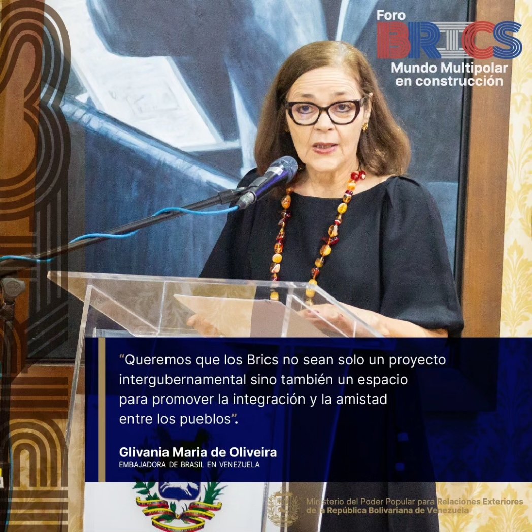 EmbaVECuba's tweet photo. #Venezuela lista para participar en la Cumbre #BRICS2024 

Ha llegado la hora del Sur Global y, en él, los BRICS representan el futuro, la consolidación del nuevo mundo pluripolar y una nueva economía globlal, libre y justa. https://t.co/wyXzbdL6tb