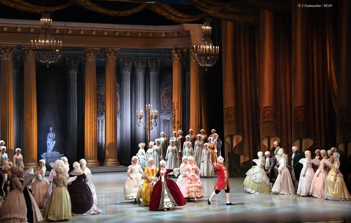 Russia's tweet photo. 🩰 Today is #WorldBalletDay.

#RussianBallet is a masterclass in artistry &amp; technique. From the elegance of Tchaikovsky's pieces to dramatic storytelling of the @BolshoiOfficial, our rich ballet traditions have shaped the global dance landscape.

👉 https://t.co/pBBpUQBpsc https://t.co/FWVoudpsZL