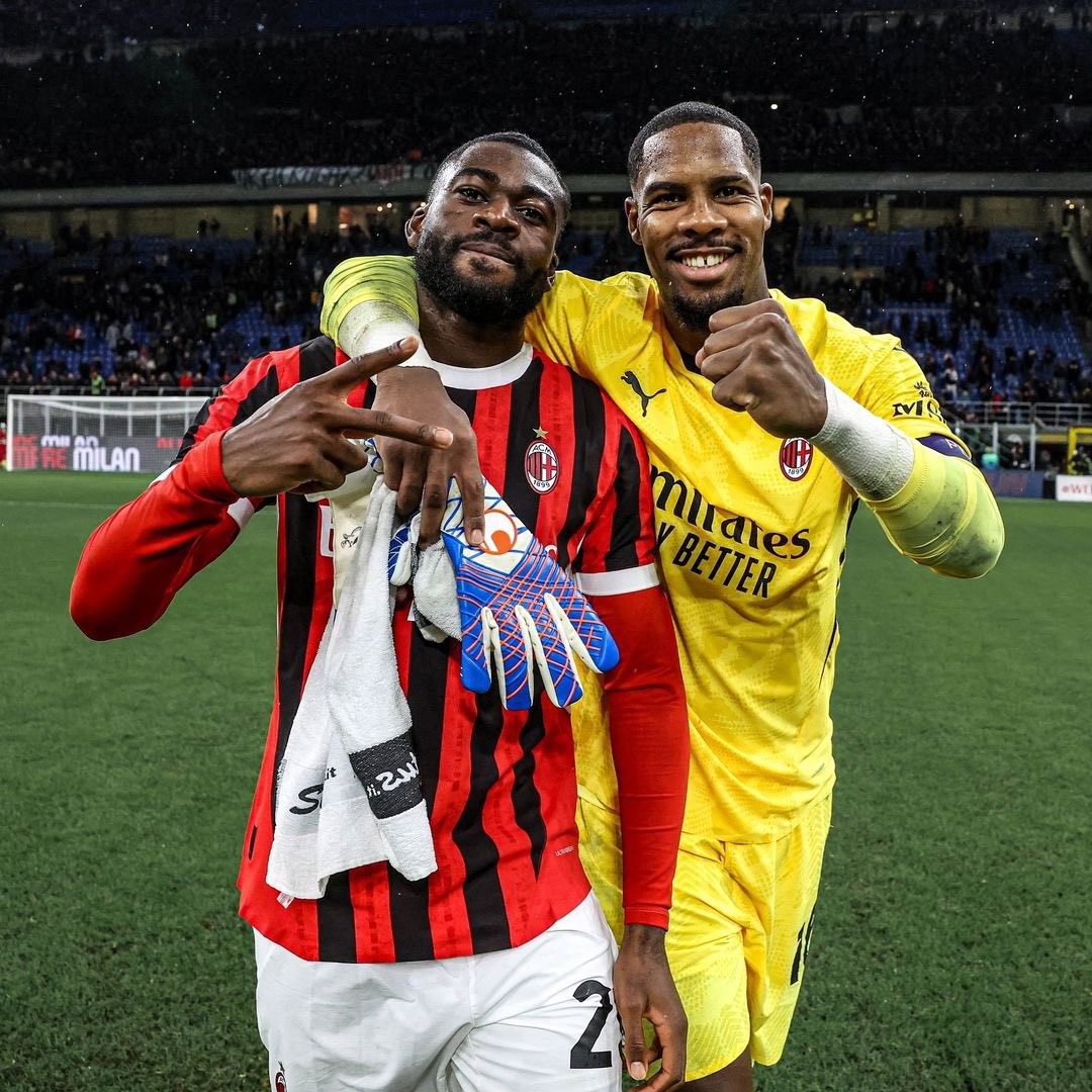 𝗢𝘁𝘁𝗶𝗺𝗼 𝗹𝗮𝘃𝗼𝗿𝗼 🫡 𝗩𝗶𝘁𝘁𝗼𝗿𝗶𝗮 𝗱𝘂𝗿𝗮 ❤️🖤