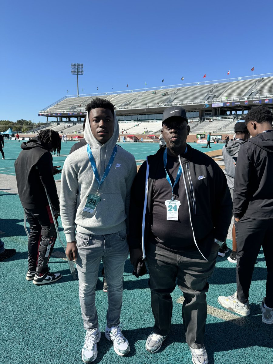 Kelvin”KB”Brown Jr (@kelvin_brown_jr) on Twitter photo Had a great time at the game today and I’m blessed to say I received an offer from Coastal Carolina 🙏🏾 <a href="/CoachParks84/">Coach Parks</a> <a href="/Coachtimbeck/">Tim Beck</a> <a href="/CoachMattPearce/">Matt Pearce</a> <a href="/bmsh_athletics/">Baldwin Indian Athletics</a> <a href="/indianbaldwinfb/">Baldwin Football(FL)</a> <a href="/CoachCScrews/">Chris Screws</a> <a href="/CoachGavScrews/">Coach Gavin Screws</a> <a href="/RecruitingBh/">BH Recruiting Assistance</a> <a href="/bhernyscoutguy/">Brian Herny</a> Had a great time at the game today and I’m blessed to say I received an offer from Coastal Carolina 🙏🏾 <a href="/CoachParks84/">Coach Parks</a> <a href="/Coachtimbeck/">Tim Beck</a> <a href="/CoachMattPearce/">Matt Pearce</a> <a href="/bmsh_athletics/">Baldwin Indian Athletics</a> <a href="/indianbaldwinfb/">Baldwin Football(FL)</a> <a href="/CoachCScrews/">Chris Screws</a> <a href="/CoachGavScrews/">Coach Gavin Screws</a> <a href="/RecruitingBh/">BH Recruiting Assistance</a> <a href="/bhernyscoutguy/">Brian Herny</a>