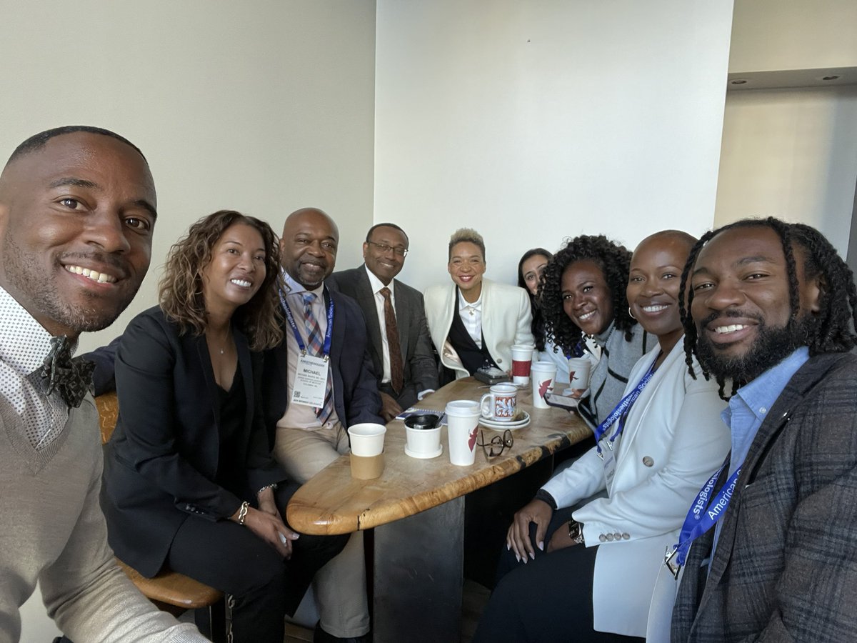 Allison Lee (@allisonleenyc) on Twitter photo So wonderful catching up with national anesthesia #JEDI masters over coffee #ANES24 in Philly! So wonderful catching up with national anesthesia #JEDI masters over coffee #ANES24 in Philly!