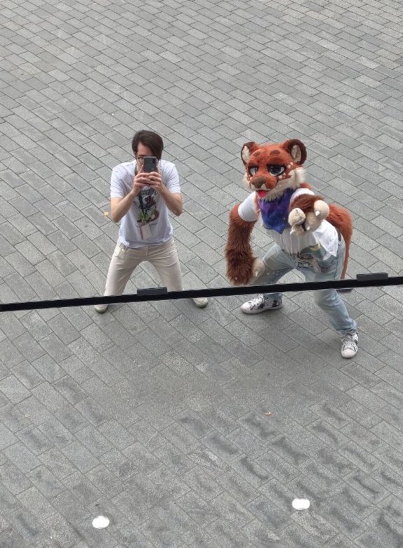 Melvin_TheAlk's tweet photo. Omg Albert Heijn price tag thingy with Melvin
Btw Otterdam Furry Art Festival was fun!!!
Second pic by @ThyrronP :3
If you have any pics with me or of me from #OFAF let me know! https://t.co/AcM7xCywu7