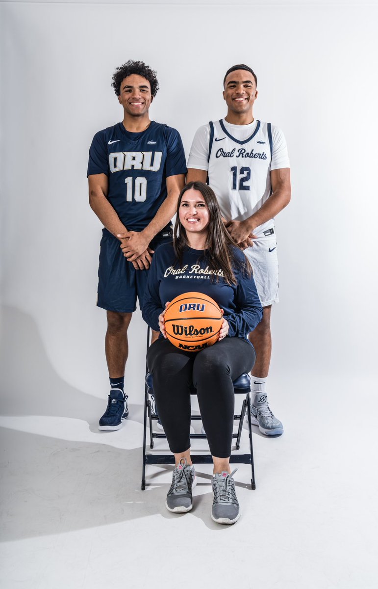 ArmonAlmuttar's tweet photo. I had an amazing experience on my unofficial visit with @Coach_Nedbalek and the rest of the @ORUMBB staff! Thank you guys so much!! #ORU #orumbb https://t.co/f4QUK5al8I