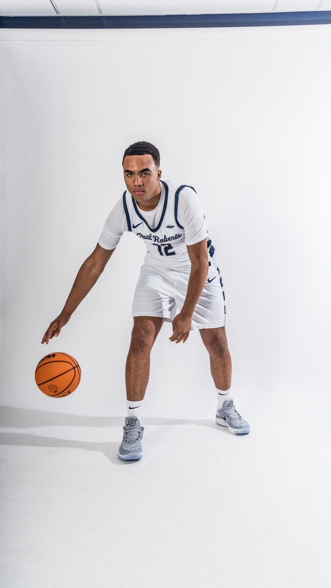 ArmonAlmuttar's tweet photo. I had an amazing experience on my unofficial visit with @Coach_Nedbalek and the rest of the @ORUMBB staff! Thank you guys so much!! #ORU #orumbb https://t.co/f4QUK5al8I
