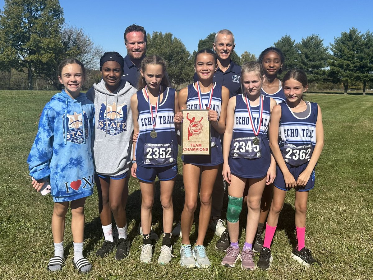 ETMS_WolfPack's tweet image. How it started… How it ended!!! 🏆 

Great day of racing at the KTCCCA State Meet of Champions for the Wolfpack. It was our 6th grade boys and girls teams that both brought home State Titles. What a GREAT way to end another season of cross country #ExpectgreaTness #Wolfpack 🐺🏆