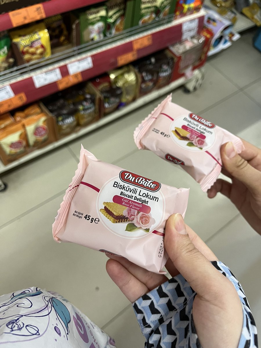 Dubai çikolatası mükemmel bir şey değil mi yaaaa