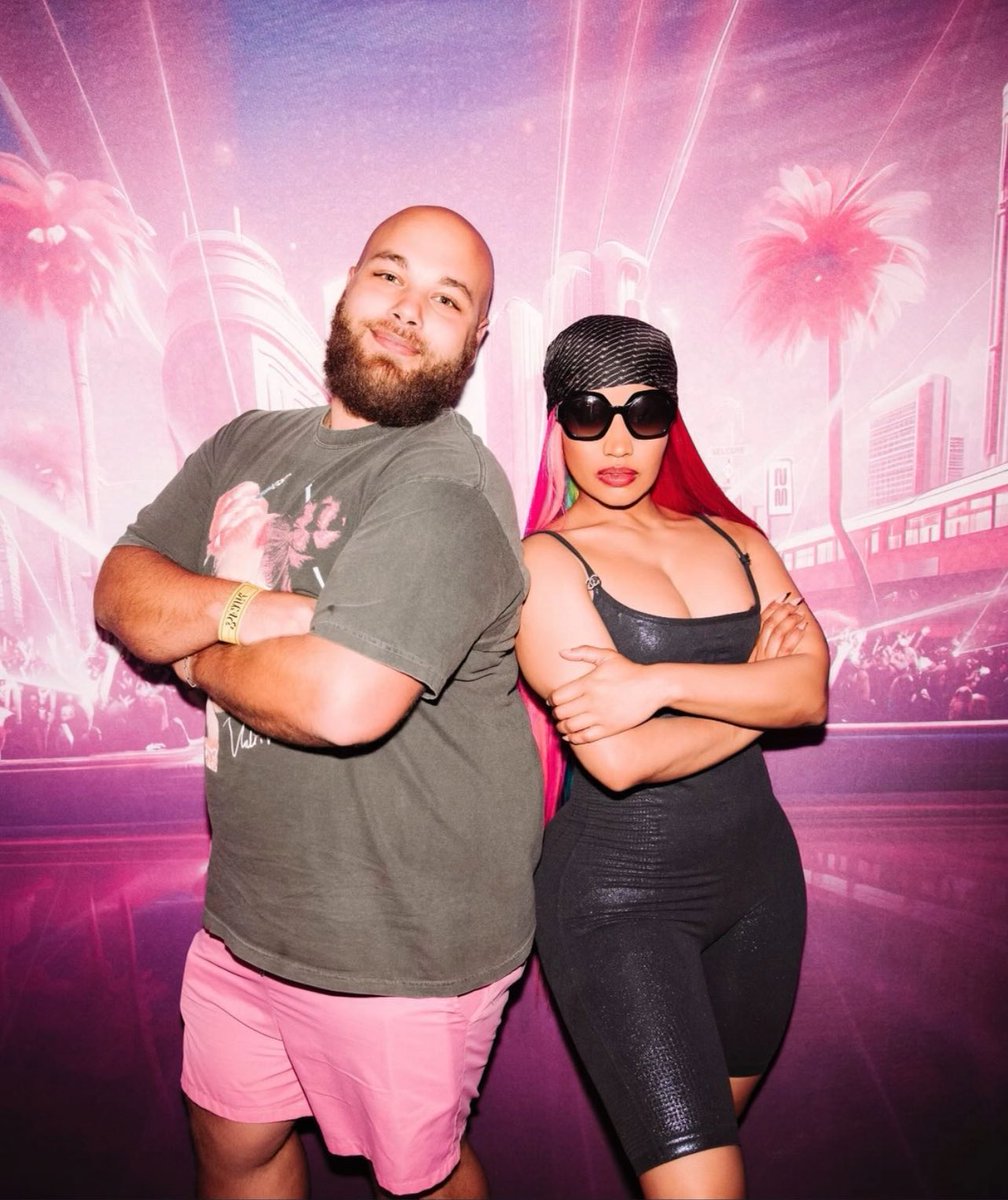 Billy Minaj tweet media