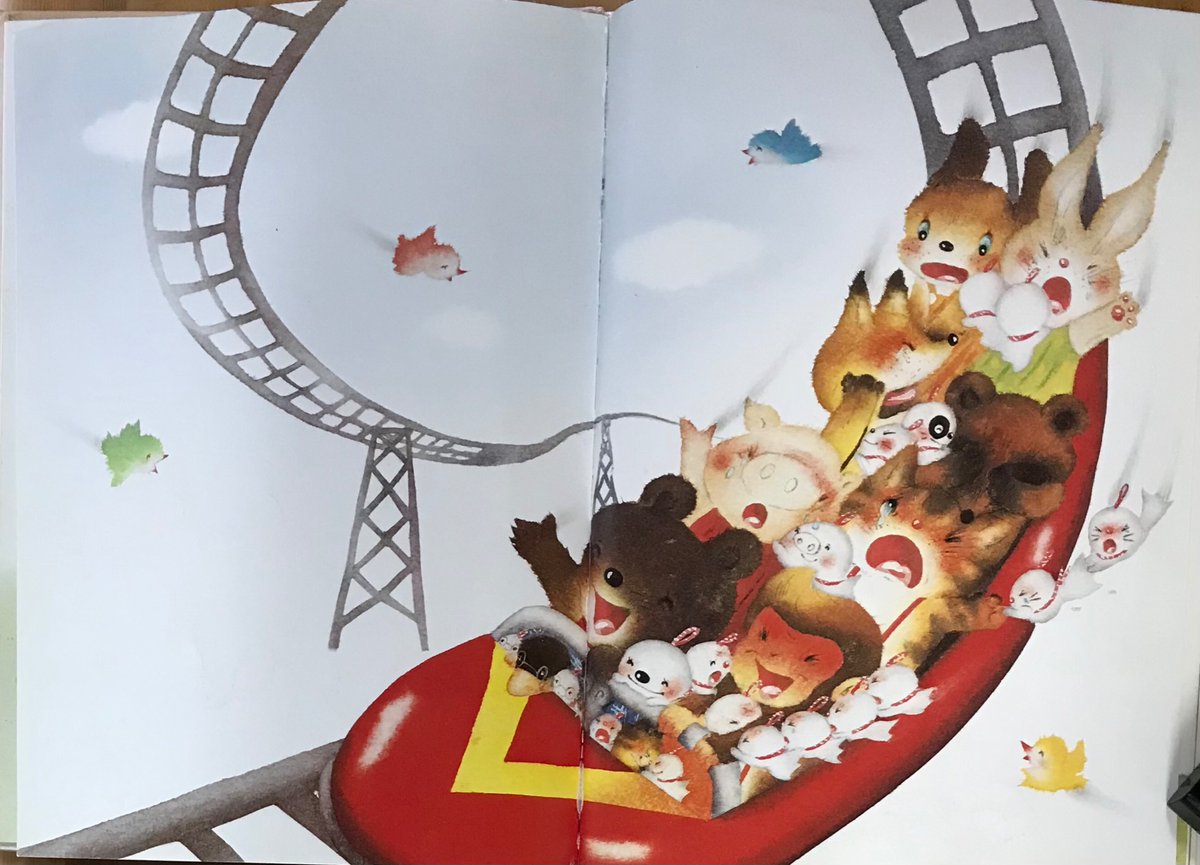 hG18aNFxwuF2Qbw's tweet image. 今日生誕のいもとようこ絵本のくりのきえんシリーズのあしたえんそくだから。熊のくまおが、遠足楽しみなのに、もし雨で心配の提案で、みんなでてるてる坊主を作り、願いが通じた通り、てるてる坊主とともに楽しい遠足ができた。　#いもとようこ
#あしたえんそくだから
＃遠足　#てるてる坊主   #熊