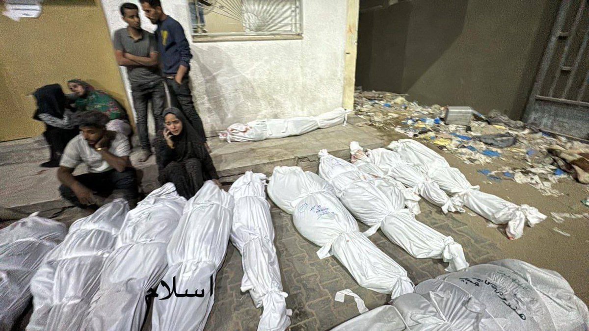 GlobalNewsMontr's tweet photo. ⚡️The bodies of the martyrs who have been recovered so far from the horrific massacre of the occupation in the Beit Lahia RC https://t.co/utprtcxeGH