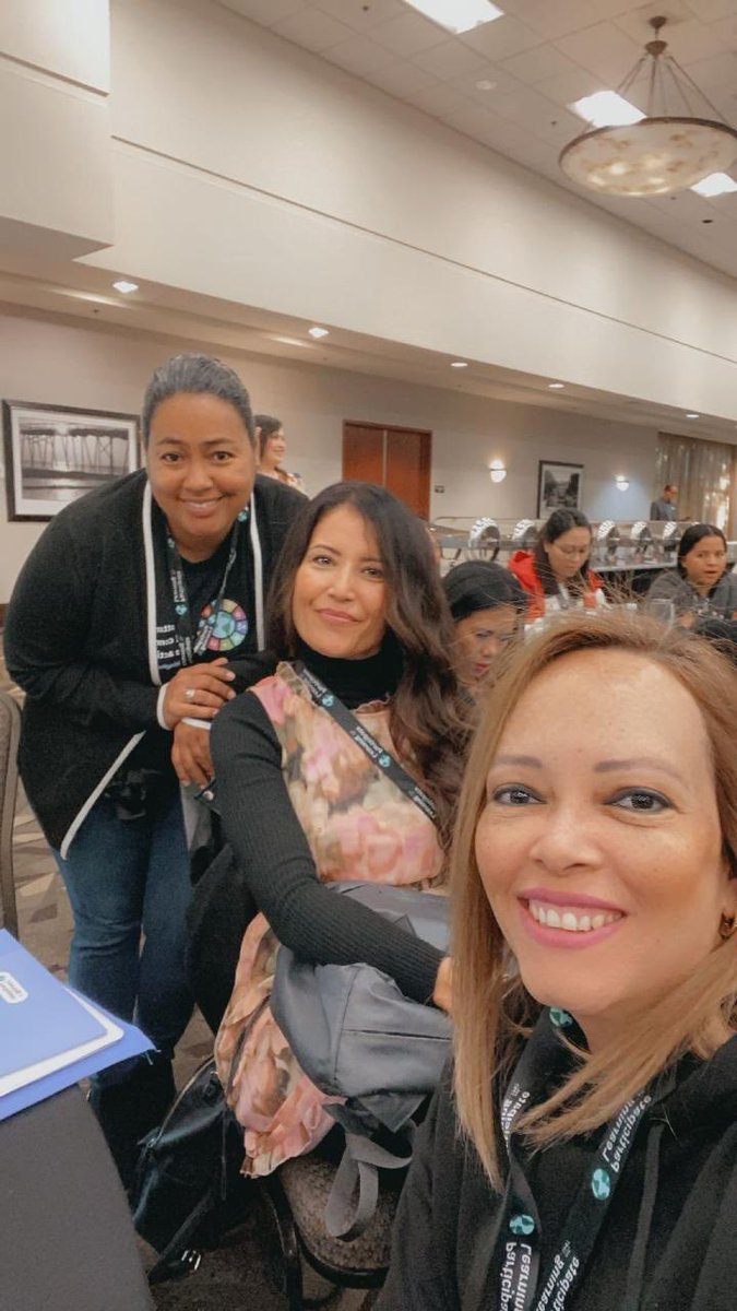 Mara3pinto's tweet photo. So excited🎉having good times🎊Virginia’s girls #UnitingOurWorld ⁦@ParticipateLrng⁩ 💡🚀Not easy but experiencing cultures 🚧🚦🇪🇸🇭🇳 https://t.co/bQMm6j2cR9