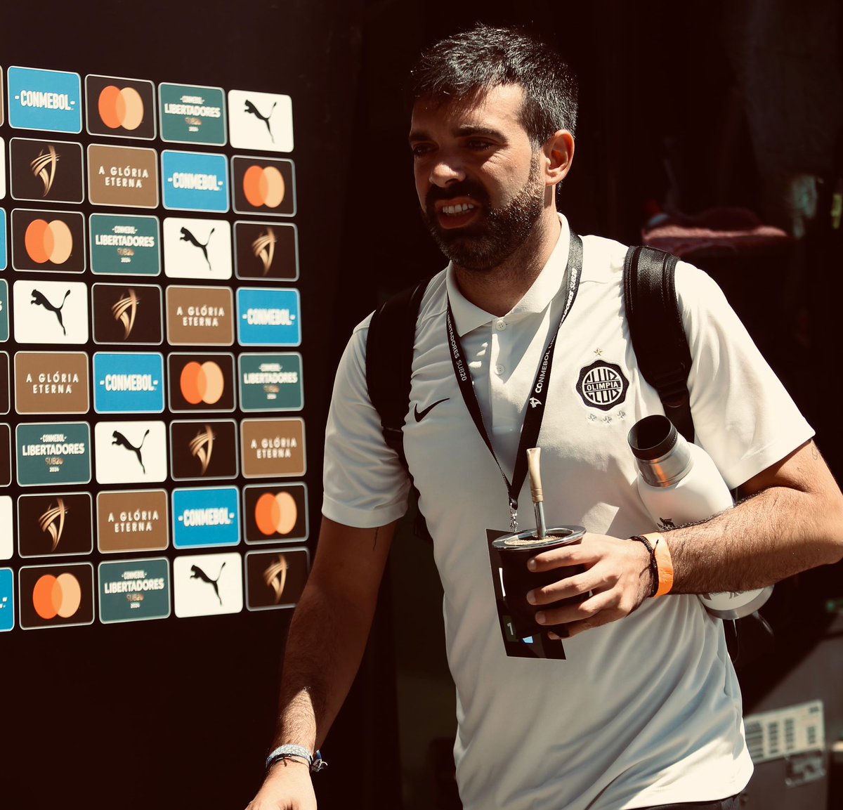diegorolcan86's tweet photo. Hoy, en la final del Conmebol Sudamericano Sub-15 entre Paraguay y Ecuador, un total de 10 jugadores han pasado por la formación de @iv_vazquez actual Director de Fútbol Formativo  en Olimpia: 6 en el plantel paraguayo y 4 en Ecuador

¡Un verdadero formador de talentos! https://t.co/3WFJu6QbDW
