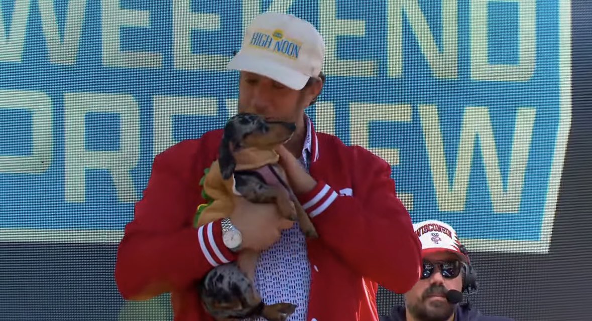 The_StuartWalsh's tweet photo. Millie the Dog, confirmed #NeverDaunted @IUBarstool @stoolpresidente also DAWG OF THE WEEK on @BarstoolCFB https://t.co/3749wrTT9i