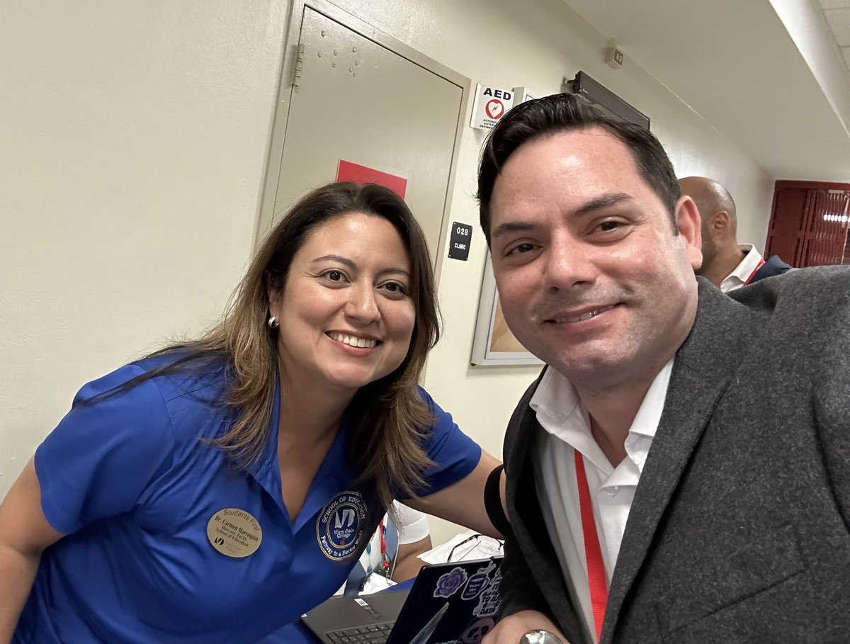 DrAlBLawrence's tweet photo. What a great day the @iLearnMDCPS had empowering teachers with knowledge about AI tools and ways to enhance teaching, and student learning/engagement. #YourBestChoiceMDCPS @litreads1 @MariTereMDCPS @SuptDotres @EducationFund https://t.co/KyKXKklVKW